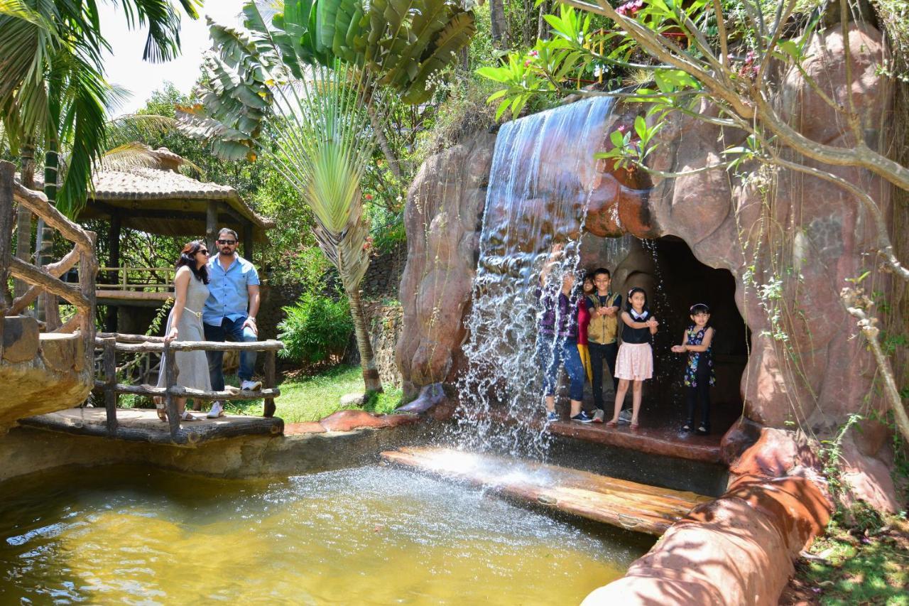 Surya Shibir Resort Pune Extérieur photo